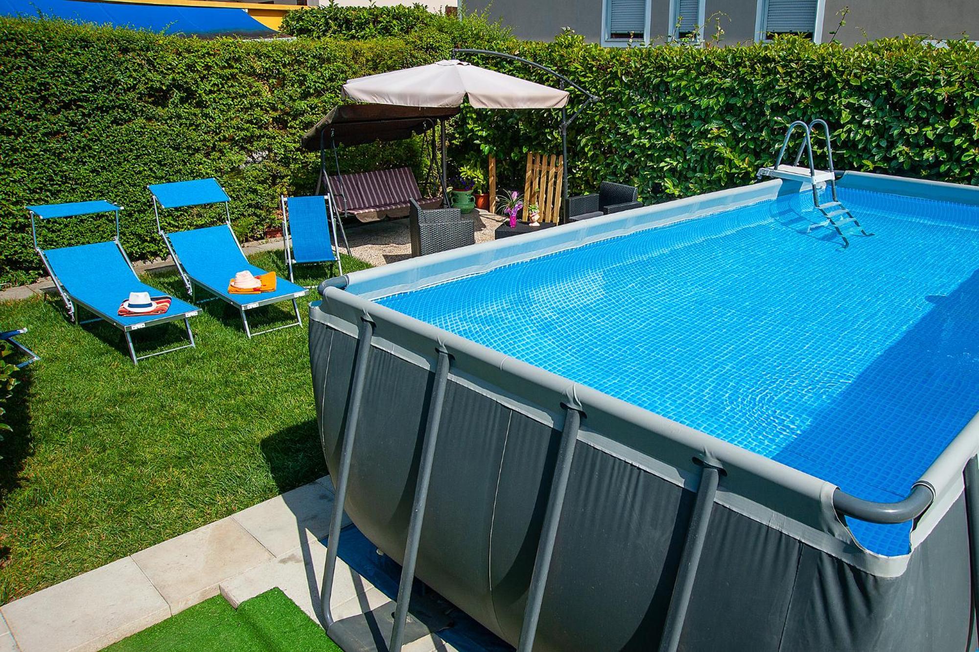 Depandance Con Piscina In Uso In Esclusivo In B&B SantʼAntonio Abate Екстериор снимка