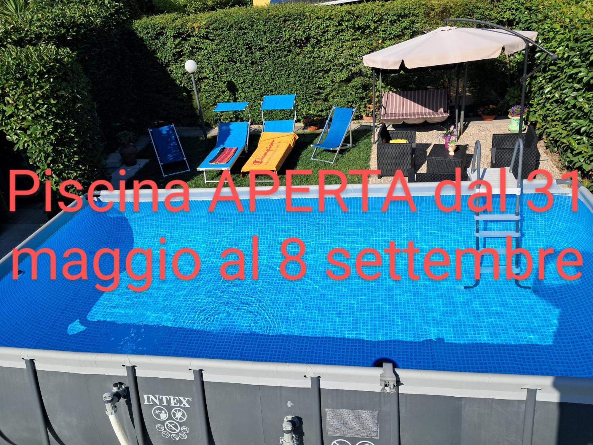 Depandance Con Piscina In Uso In Esclusivo In B&B SantʼAntonio Abate Екстериор снимка